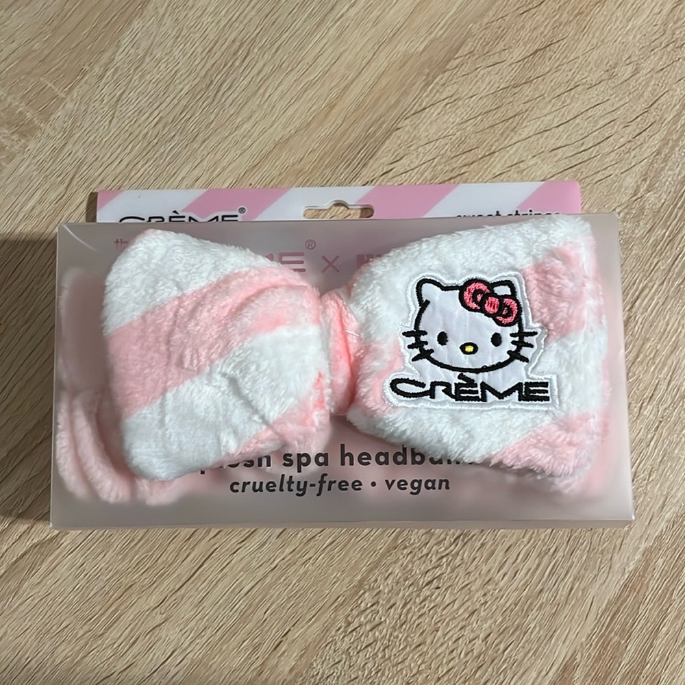 Créme x Hello Kitty Plush Spa Headband